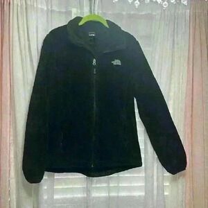 The North Face Medium Black Fleece Full Zip Jacket Item # 9M